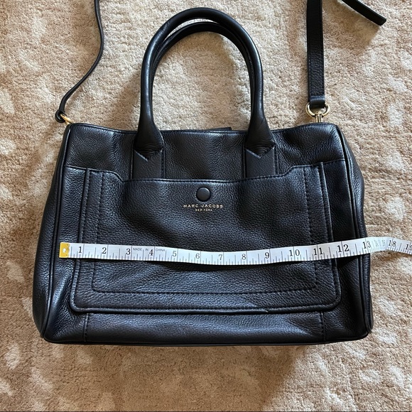 Marc Jacobs Black Leather Empire City Leather Structured Top Handle Tote Bag - Picture 8 of 16